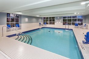 Holiday Inn Express & Suites Downtown Ottawa East by IHG