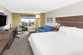 Holiday Inn Express & Suites Downtown Ottawa East by IHG