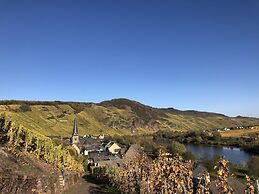 Hotel & Restaurant ZUR TRAUBE