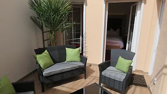 Hotel & Restaurant ZUR TRAUBE