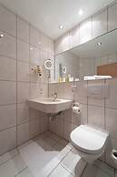Hotel & Restaurant ZUR TRAUBE
