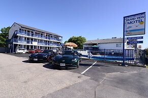 Island View Motel