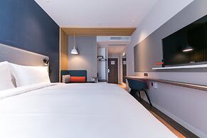 Holiday Inn Express Shanghai Tangzhen by IHG