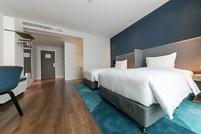 Holiday Inn Express Shanghai Tangzhen by IHG