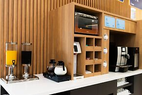 Holiday Inn Express Shanghai Tangzhen by IHG