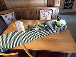 Hotel Garni Zum Holzfäller