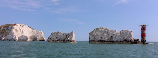 Waters Edge Apartment at Beach House
