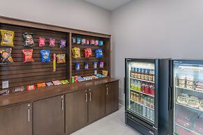 Holiday Inn Express & Suites Columbus - Worthington by IHG