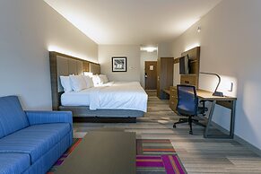 Holiday Inn Express & Suites Columbus - Worthington by IHG