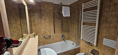 Meridiana Boutique Hotel