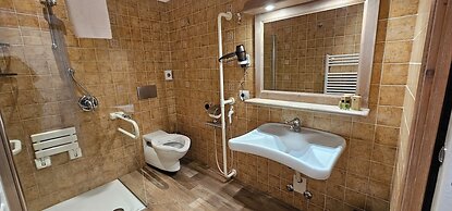 Meridiana Boutique Hotel