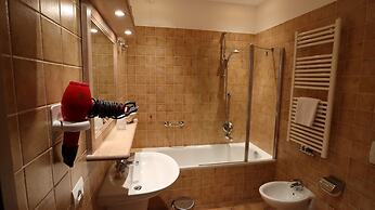 Meridiana Boutique Hotel