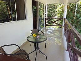 Magic Mountain Lodge