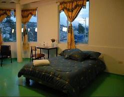 Quito Condor Hostal