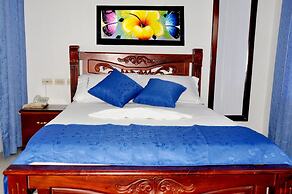 Hotel Arce Plaza