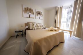 Apartamentos Puerto Almerimar
