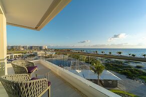 Planet Hollywood Cancun, An Autograph Collection All-Inclusive Resort