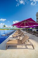 Planet Hollywood Cancun, An Autograph Collection All-Inclusive Resort