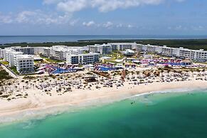 Planet Hollywood Cancun, An Autograph Collection All-Inclusive Resort