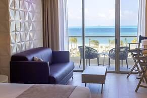 Planet Hollywood Cancun, An Autograph Collection All-Inclusive Resort