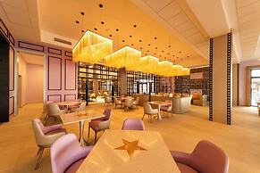 Planet Hollywood Cancun, An Autograph Collection All-Inclusive Resort