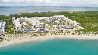 Planet Hollywood Cancun, An Autograph Collection All-Inclusive Resort