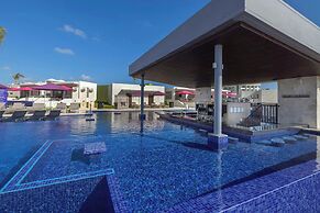 Planet Hollywood Cancun, An Autograph Collection All-Inclusive Resort