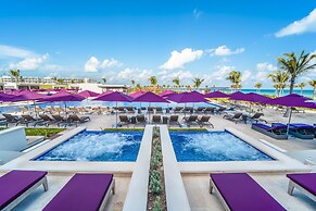Planet Hollywood Cancun, An Autograph Collection All-Inclusive Resort