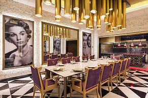 Planet Hollywood Cancun, An Autograph Collection All-Inclusive Resort