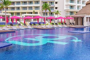Planet Hollywood Cancun, An Autograph Collection All-Inclusive Resort