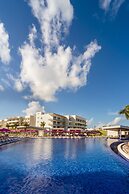 Planet Hollywood Cancun, An Autograph Collection All-Inclusive Resort