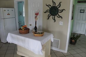 Sandbar Bed & Breakfast