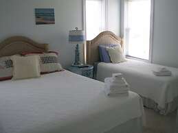 Sandbar Bed & Breakfast