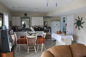 Sandbar Bed & Breakfast