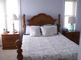 Sandbar Bed & Breakfast