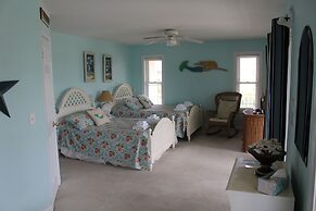 Sandbar Bed & Breakfast