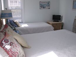 Sandbar Bed & Breakfast