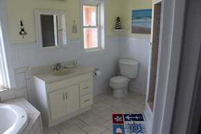 Sandbar Bed & Breakfast