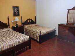 Hotel Acropolis Maya