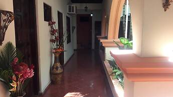 Hotel Acropolis Maya