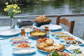 Mandalin Akyaka Hotel