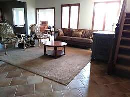 Luxury Custom Home in Oakdale Parkview