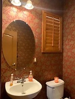 Luxury Custom Home in Oakdale Parkview