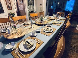 Secrets on Main Bed & Breakfast
