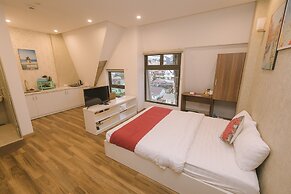 Ngan Pho Studio & Hotel