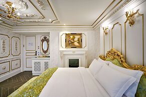 Sun Moon Lake Queen Castle Hotel