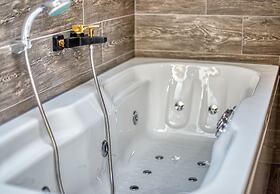 Grisverde Suites Hotel