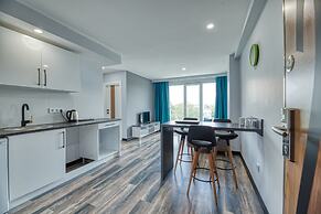 Grisverde Suites Hotel