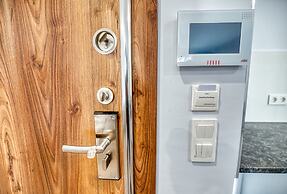 Grisverde Suites Hotel