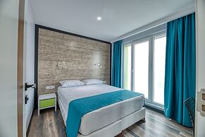 Grisverde Suites Hotel